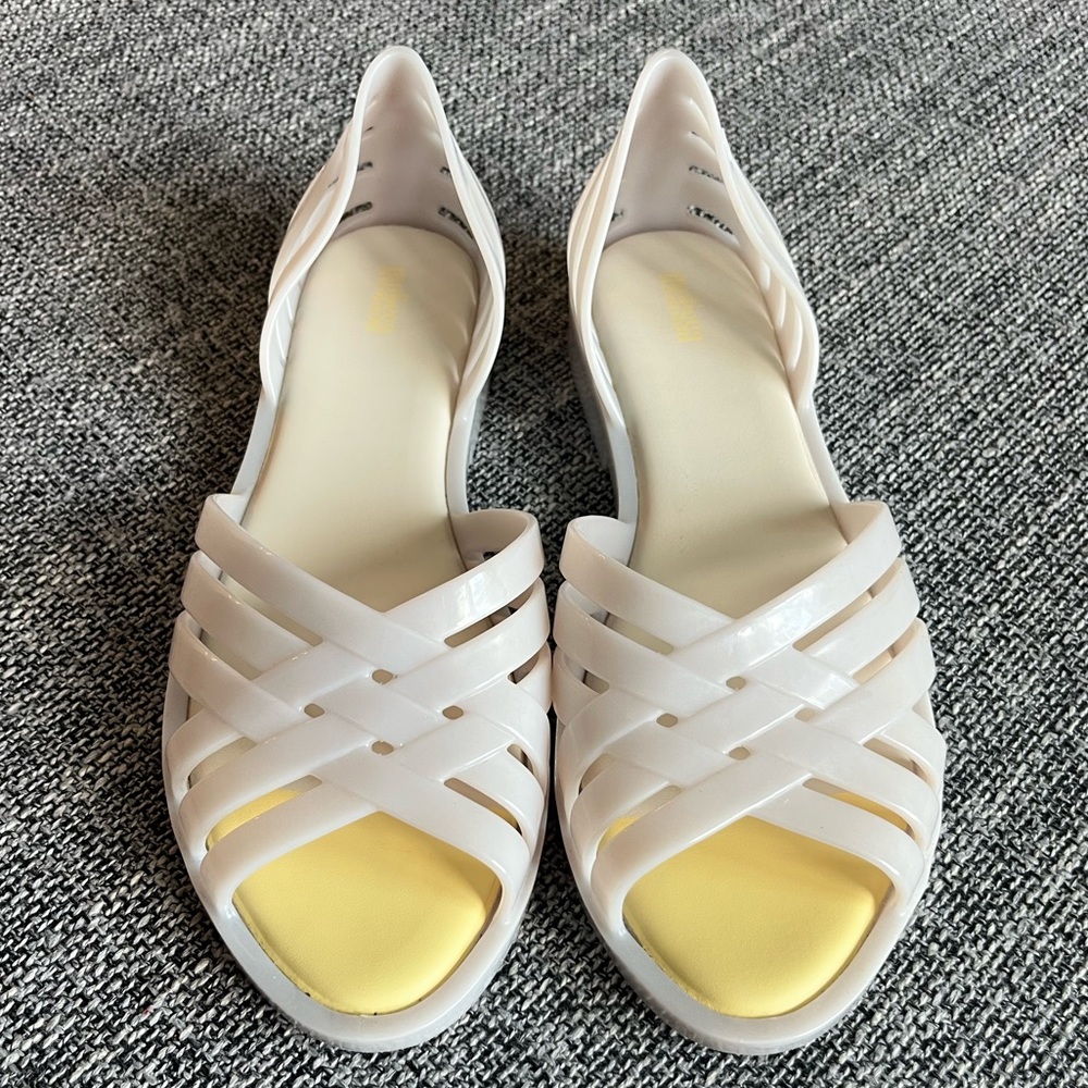 Melissa Cream Woven Jelly Sandals with Yellow Footbed